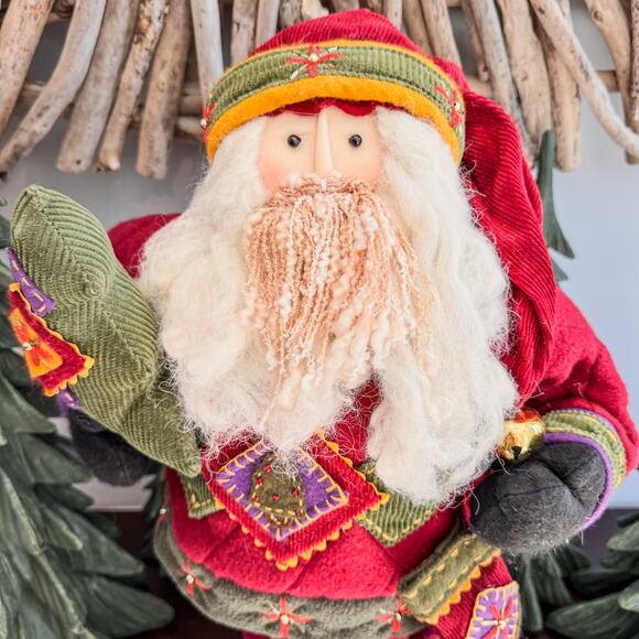 Traditional Cloth Santa Claus w/ Artsy Wool Blend Quilted Patchwork Style, 20" - Picture 11 of 11
